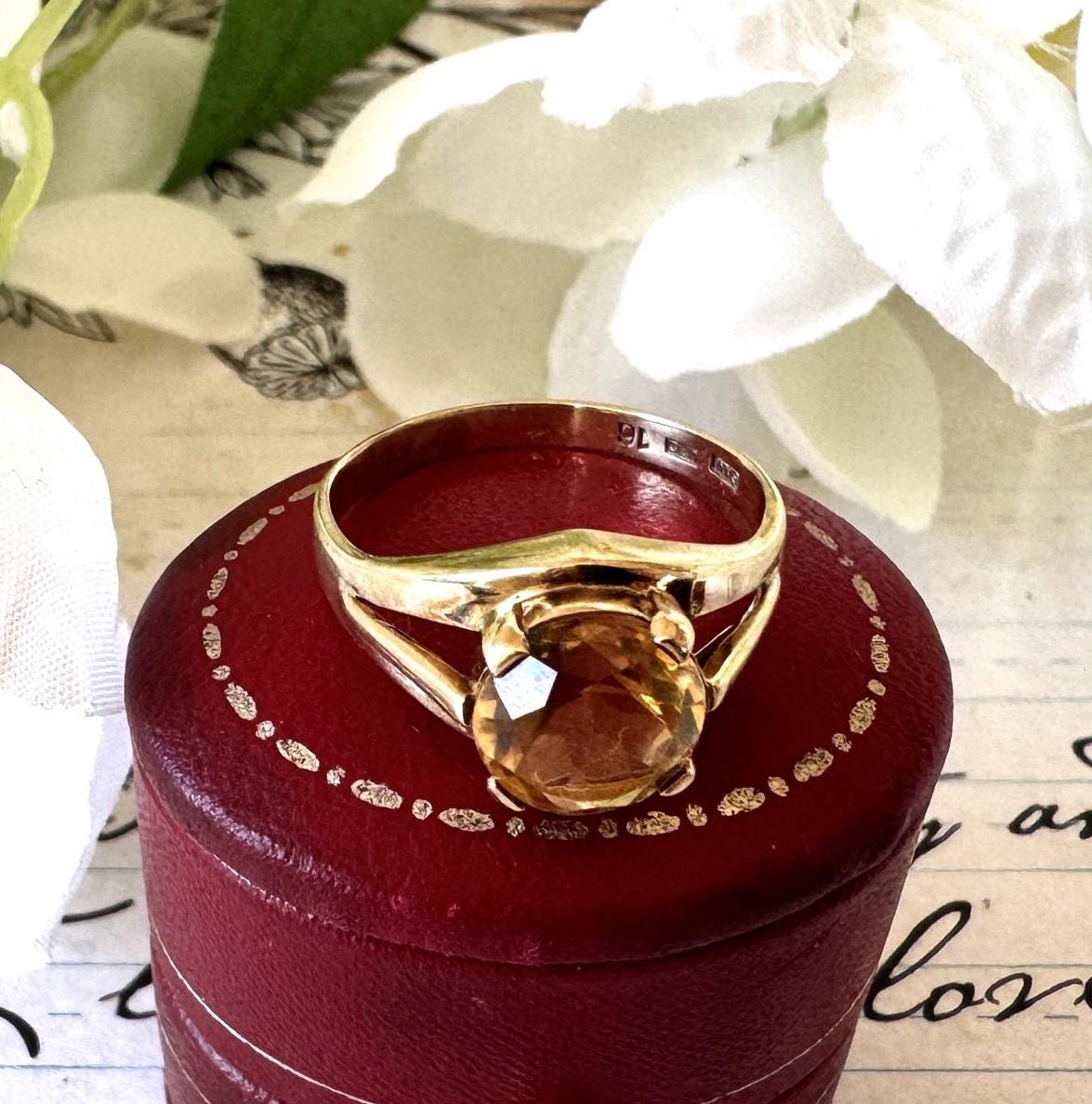 Vintage 9ct Yellow Gold Natural Citrine Ring. Fancy Cut Golden Citrine Retro Ring. 2.0ct Yellow Citrine Solitaire Ring Size M-1/2 / 6-1/2