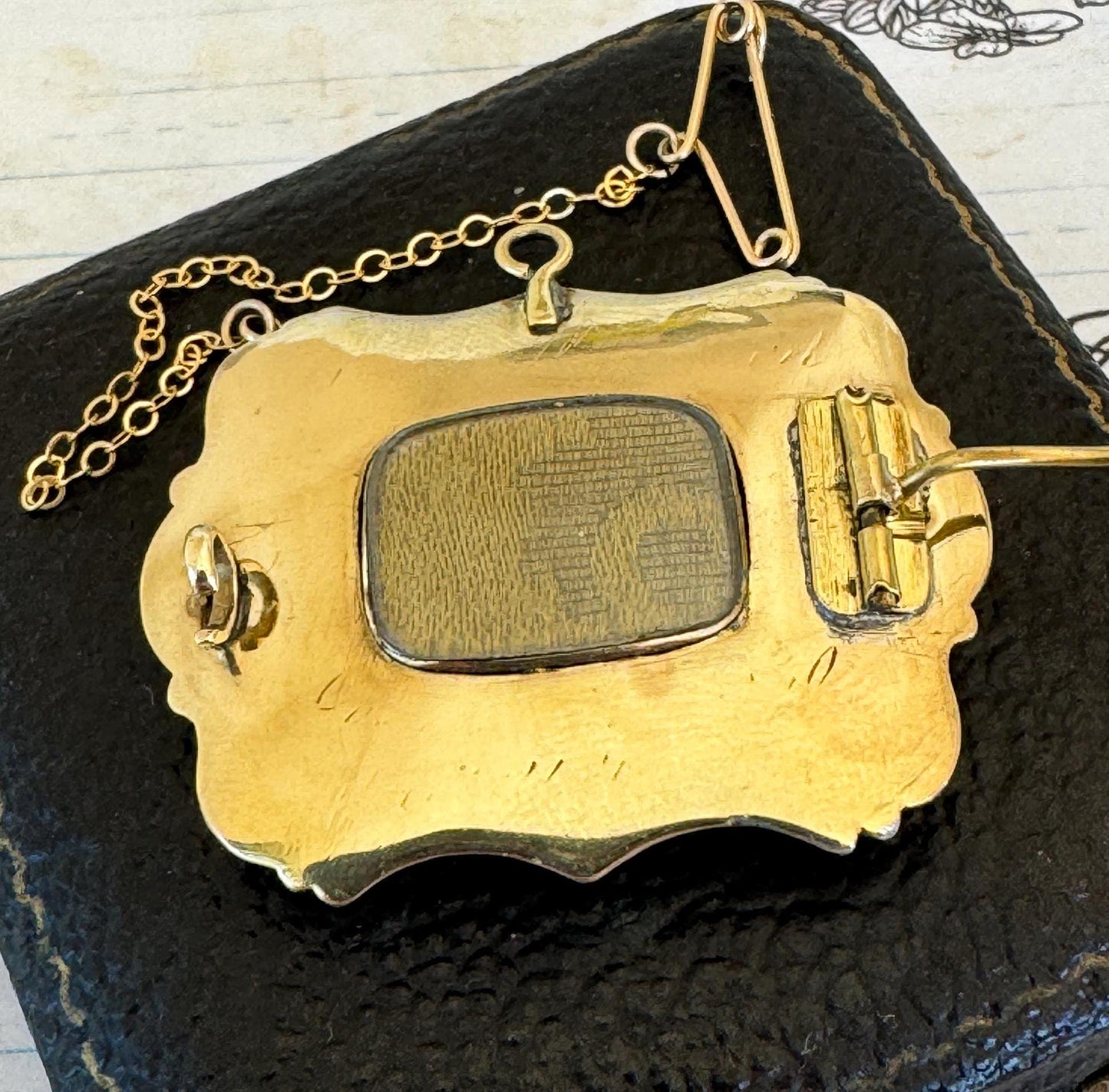 Antique Georgian 9ct Gold Diamond, Pearl "Forget-Me-Not" Locket Brooch/Pendant. Sentimental Georgian/Victorian Mourning/Love Token Jewellery