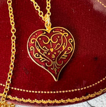 Lade das Bild in den Galerie-Viewer, Vintage Gold Red Enamel Love Heart Pendant Necklace. Old Islamic World Niello Pendant &amp; 18ct GF Chain. Metropolitan Museum Of Art Jewellery
