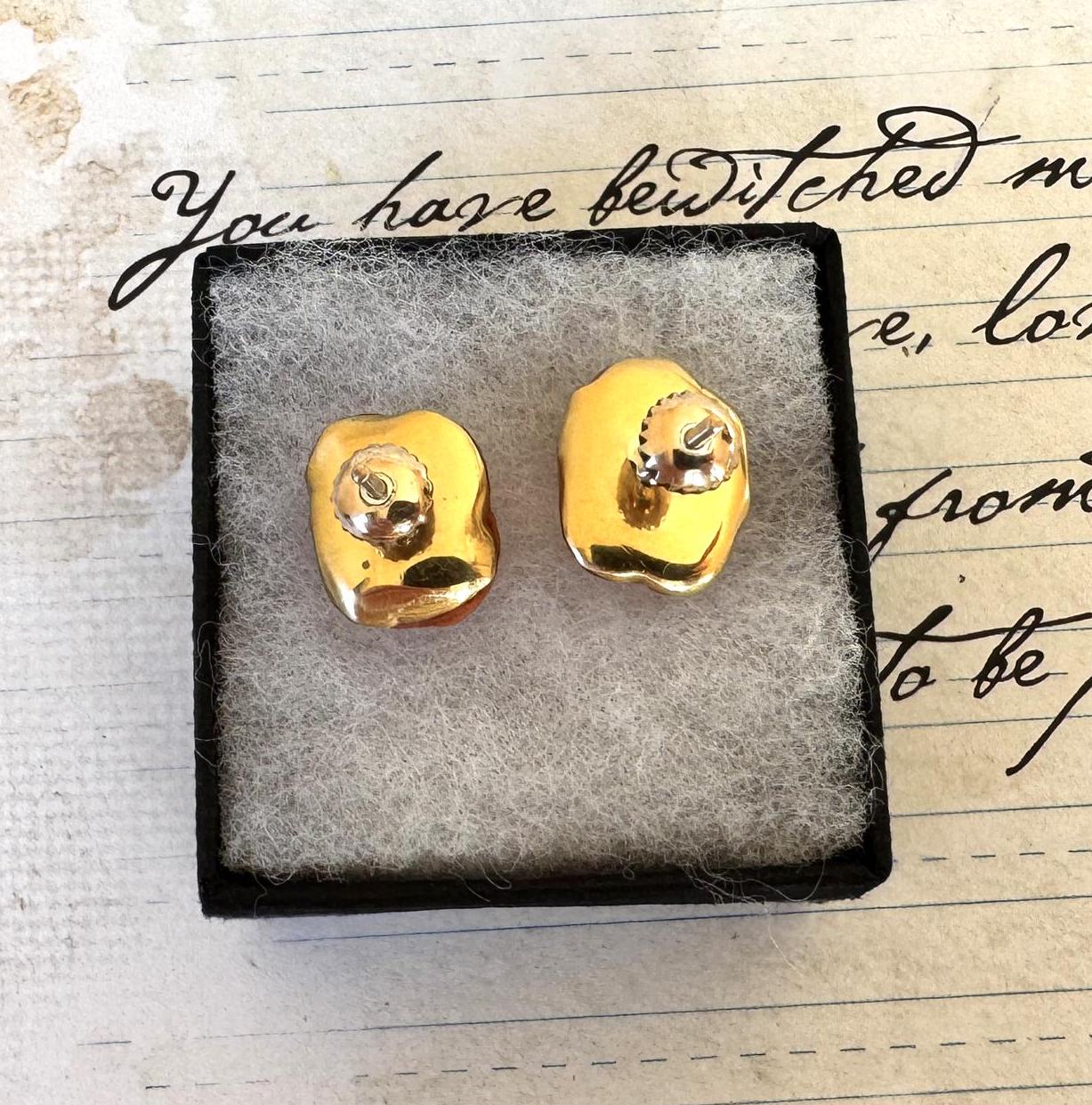 Vintage 18ct Gold Red Coral Carved Rose Earrings
