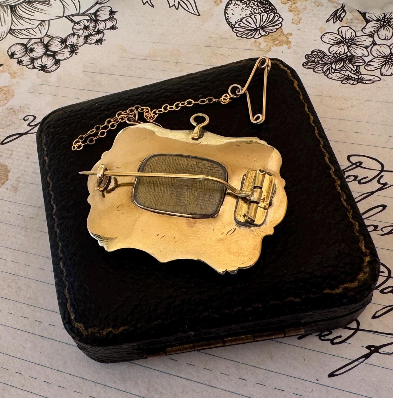 Antique Georgian 9ct Gold Diamond, Pearl "Forget-Me-Not" Locket Brooch/Pendant. Sentimental Georgian/Victorian Mourning/Love Token Jewellery
