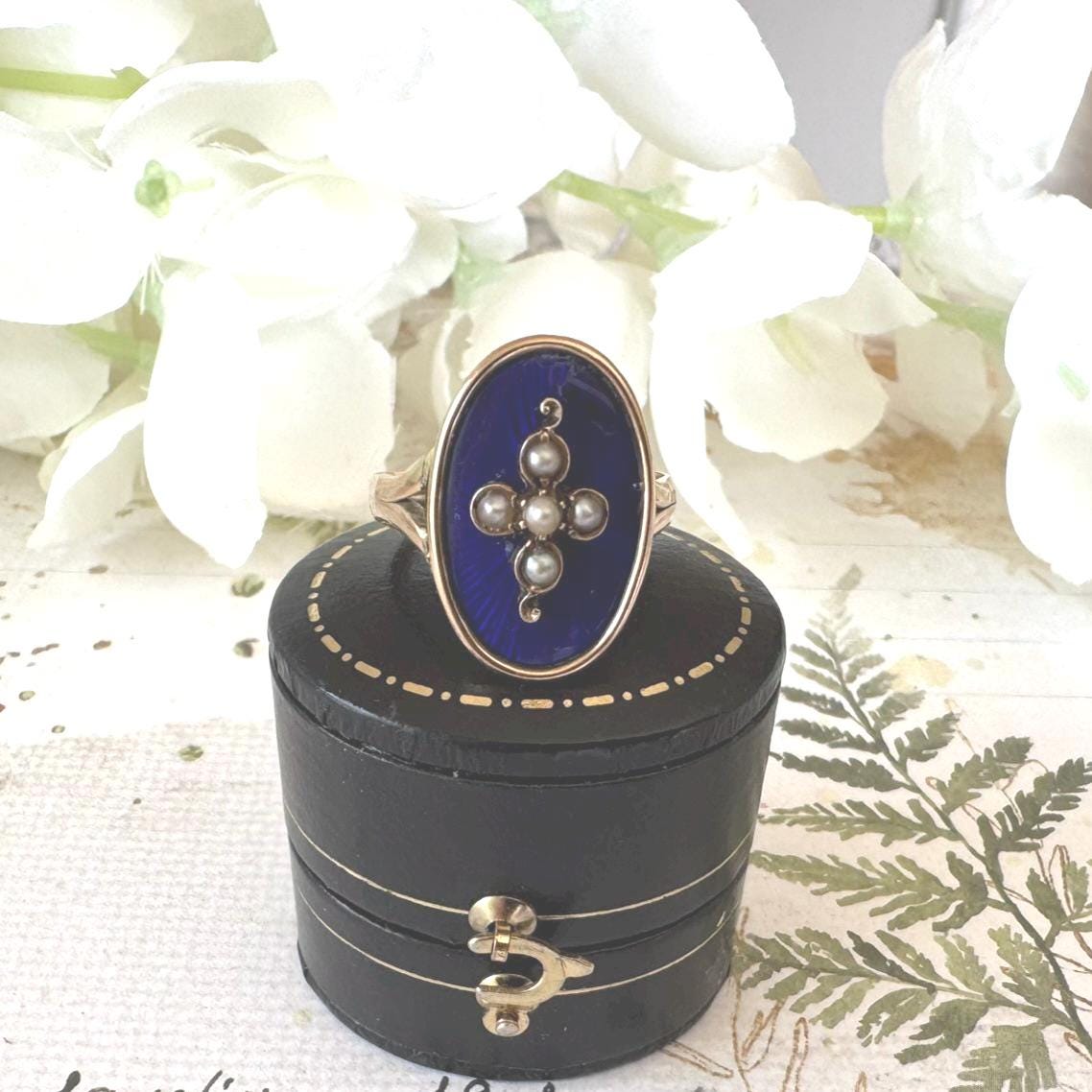 Antique Victorian 15ct Gold & Blue Enamel Glass Mourning Cross Ring