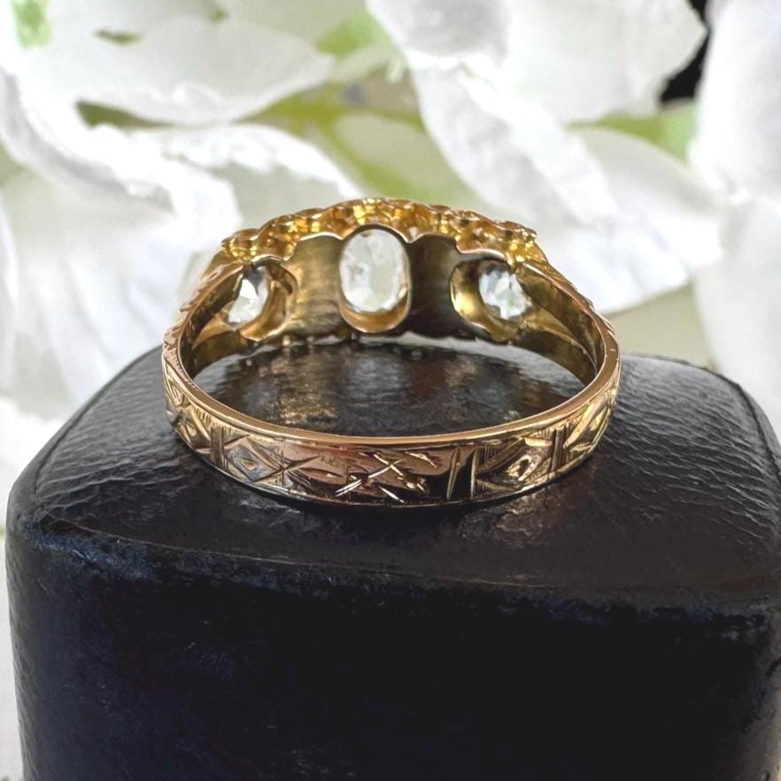 Georgian 18ct Gold Rare White & Pink Tourmaline Ring. Antique Engraved 18K Yellow Gold Rose-Cut Colour Change Gemstone Ring, Size R/ 8-1/2