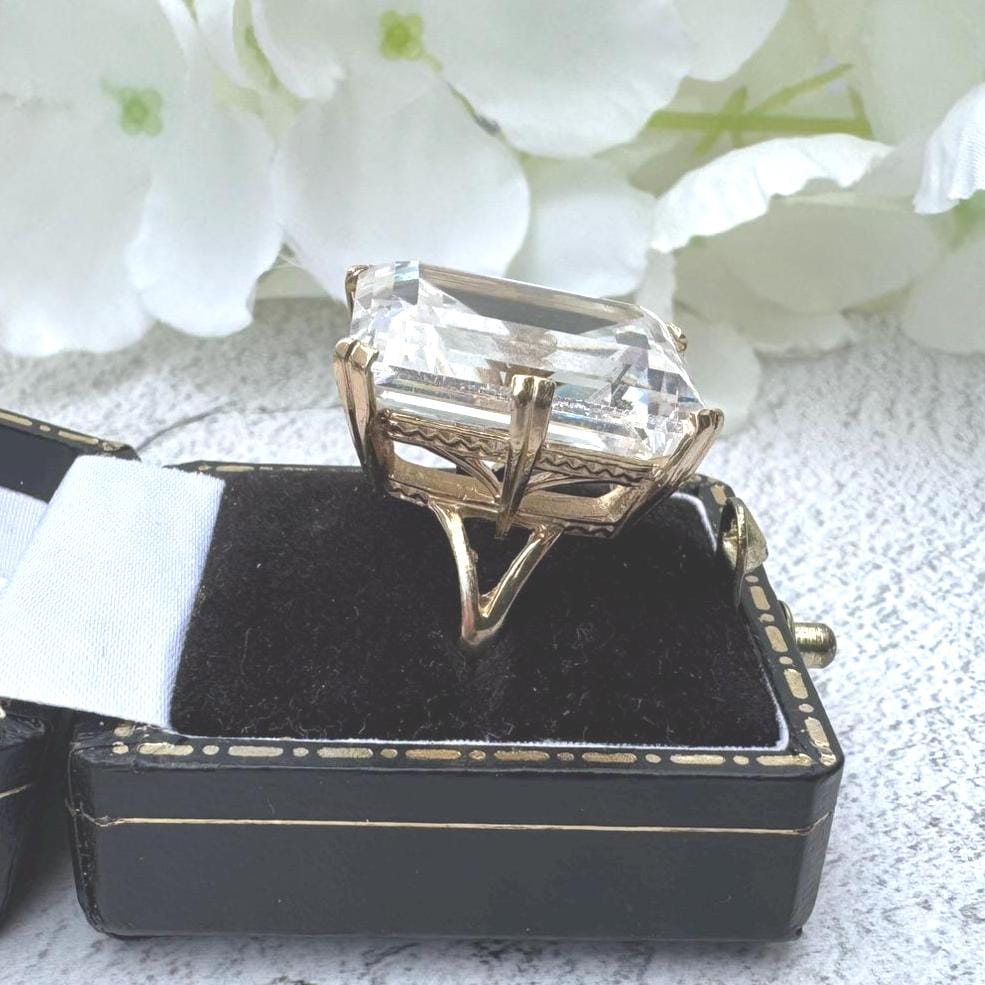 Vintage 9ct Gold 24ct Emerald Cut Rock Crystal Ring