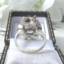 Lade das Bild in den Galerie-Viewer, Vintage Sterling Silver Smoky Quartz Solitaire Cocktail Ring, Dated 1977. Bold 3.50ct Cairngorm Topaz Gemstone Statement Ring, Size L/5.75
