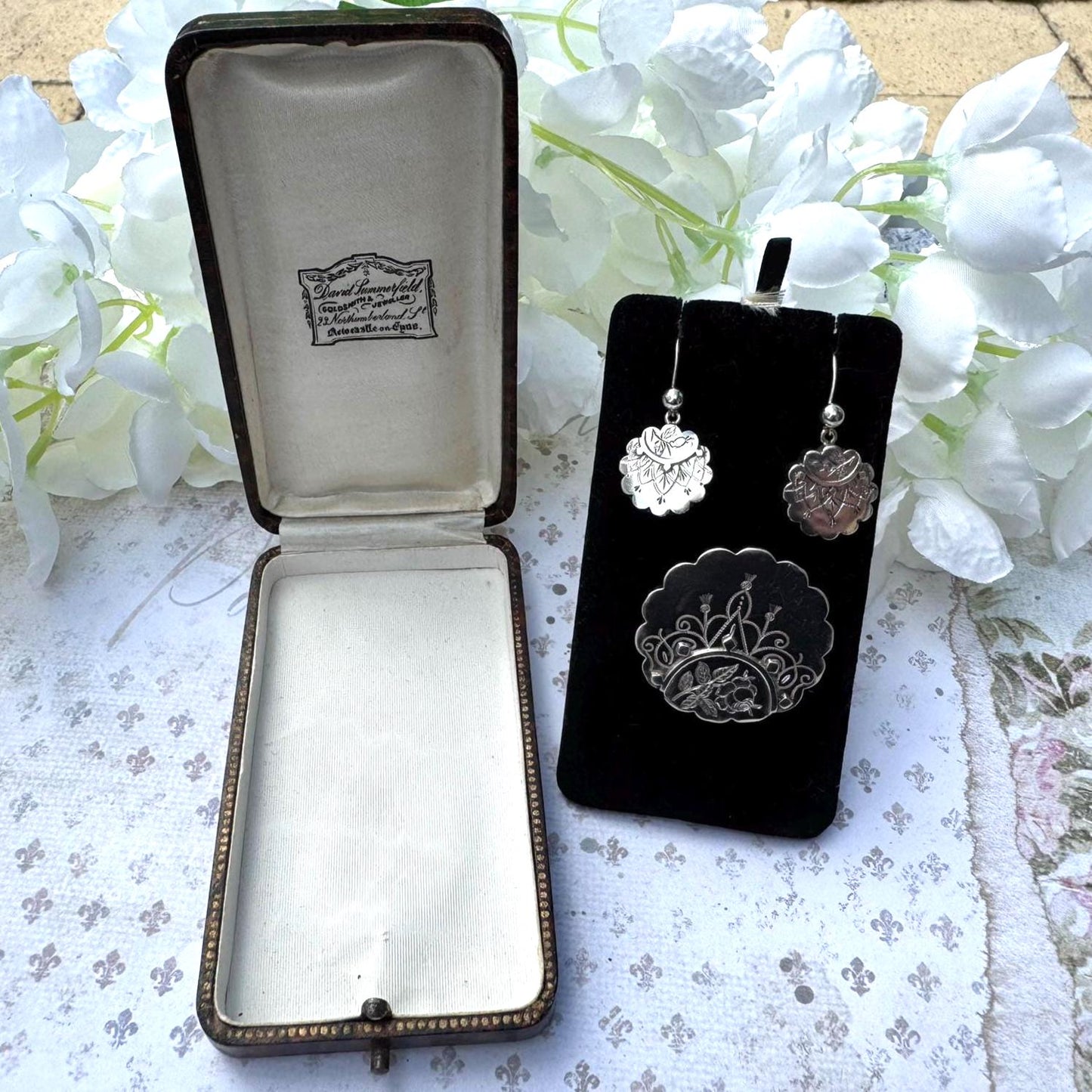 Rare Antique Victorian Aesthetic Engraved Sterling Silver Scottish Thistle Locket Brooch & Earring Set In Original Fitted Jewellery Case