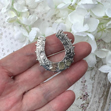 Cargar imagen en el visor de la galería, Victorian Large Silver &amp; Gold Lucky Horseshoe Brooch, Birmingham 1880. Antique Aesthetic Engraved Sweetheart Brooch/Lapel/Cravat/Stock Pin

