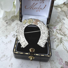 Cargar imagen en el visor de la galería, Victorian Large Silver &amp; Gold Lucky Horseshoe Brooch, Birmingham 1880. Antique Aesthetic Engraved Sweetheart Brooch/Lapel/Cravat/Stock Pin
