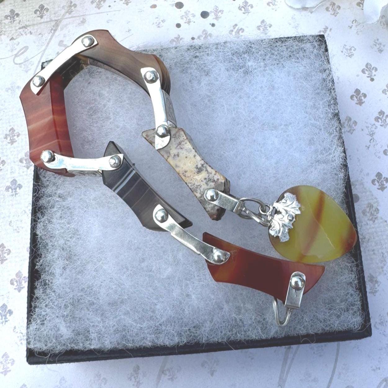 Antique Victorian Scottish Agate Sterling Silver Bracelet With Carved Heart Charm. Victorian Scottish Pebble Mixed Agate Jewellery