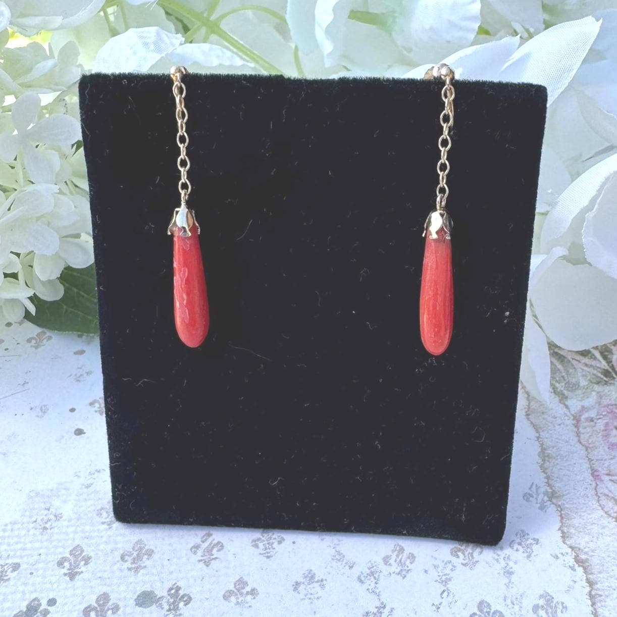 Antique Edwardian 9ct Gold Pendeloque Coral Drop Earrings
