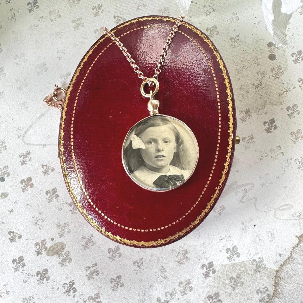 Edwardian 9ct Gold Picture Pendant Locket Necklace, Dated 1903. Antique Rosy Gold Spectacle Setting Photo Pendant & Belcher/Rolo Chain