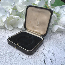 Lade das Bild in den Galerie-Viewer, Quality Antique Black &amp; Gold Tooled Leather Fitted Pendant/Fob/Medal/Pocket Watch Box. Vintage Square Jewellery Box Case For Display/Gift
