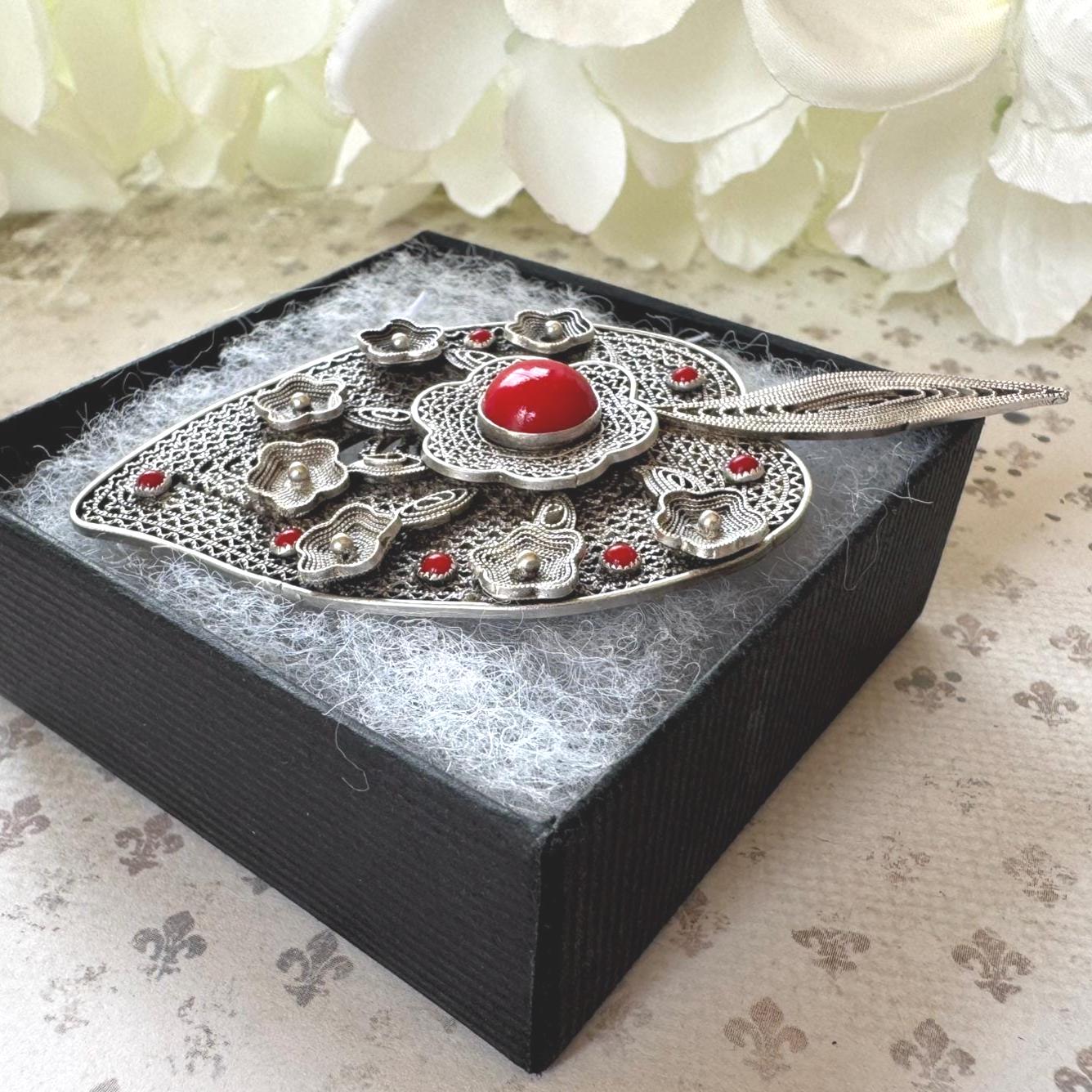 Vintage Art Deco Italian Coral & Silver Cannetille Witches Heart Brooch. Large 1930's Natural Red Coral 800 Silver Figural Brooch/Pendant