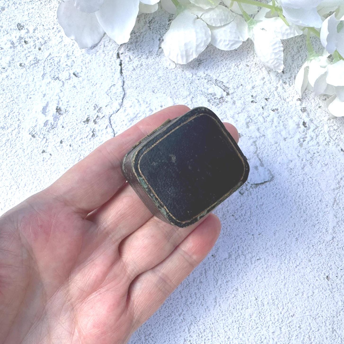 Antique Dark Blue Ring Box. English Jewellery Retailers Ring Box for Display Collection Gift or Engagement