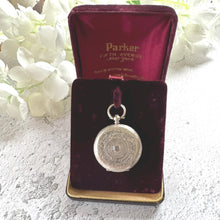 Charger l&#39;image dans la galerie, Vintage Parker 5th Ave. New York Maroon Velvet Fitted Pocket Watch Jewellery Box. Timed by Western Union Naval Observatory Time Art Deco Box
