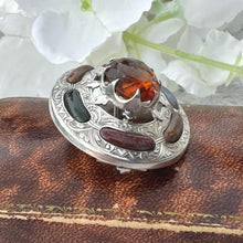 Lade das Bild in den Galerie-Viewer, Antique Victorian Scottish Agate &amp; Citrine Engraved Silver Brooch. Classic Scottish Silver Oval Golden Citrine Cairngorm Brooch/Lapel Pin
