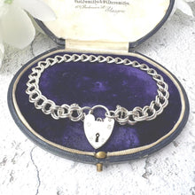 Carica l&#39;immagine nel visualizzatore di Gallery, Vintage Georg Jensen Silver Curb Chain Bracelet With Heart Padlock Clasp, Dated 1970. Victorian Style Sterling Silver Sweetheart Bracelet
