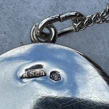 Carica l&#39;immagine nel visualizzatore di Gallery, Antique Austrian Silver Victorian Cross Stitch Cherub Pendant Necklace
