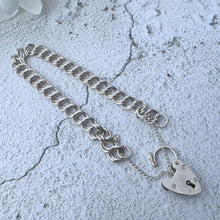 Carica l&#39;immagine nel visualizzatore di Gallery, Vintage Georg Jensen Silver Curb Chain Bracelet With Heart Padlock Clasp, Dated 1970. Victorian Style Sterling Silver Sweetheart Bracelet
