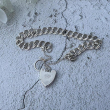 Carica l&#39;immagine nel visualizzatore di Gallery, Vintage Georg Jensen Silver Curb Chain Bracelet With Heart Padlock Clasp, Dated 1970. Victorian Style Sterling Silver Sweetheart Bracelet
