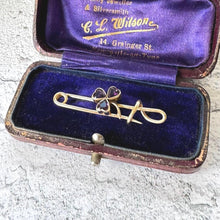 Cargar imagen en el visor de la galería, Antique Victorian Amethyst Heart Shamrock Rolled Gold Stock Pin Brooch. Nappy Pin Style Lapel/Cravat/Tie Pin. Antique Equestrian Jewellery
