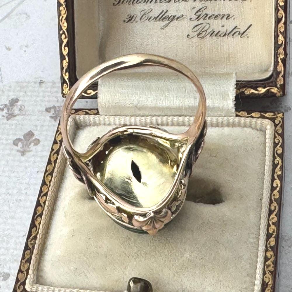 Art Deco 14ct Gold Jade Cabochon Ring. Deep Emerald Green 12ct Jade Cabochon Statement Ring. Ornate Antique Chinese Export Ring Size R/8.5