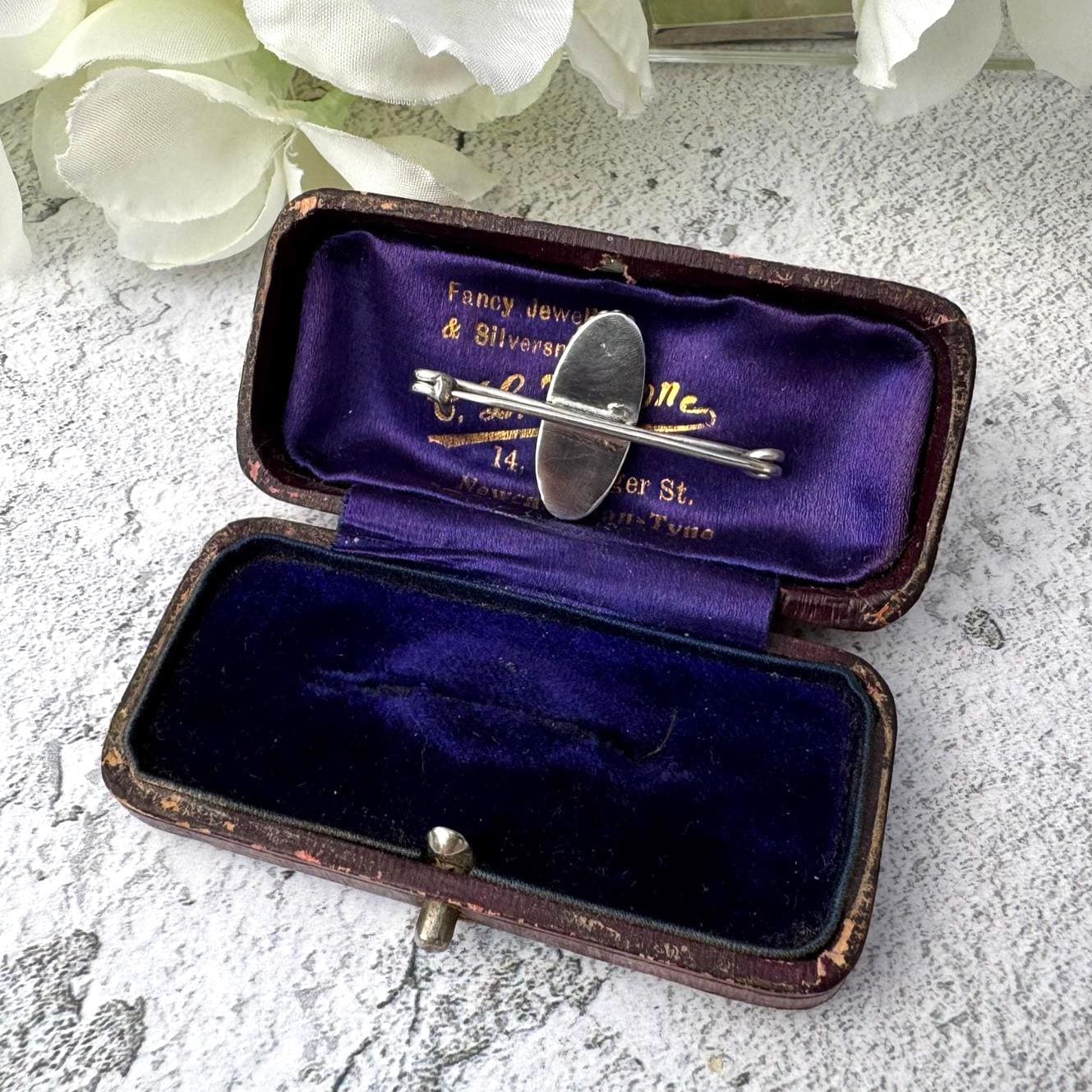 Antique Victorian "Coque De Perle" Silver Stock Pin Brooch Boxed