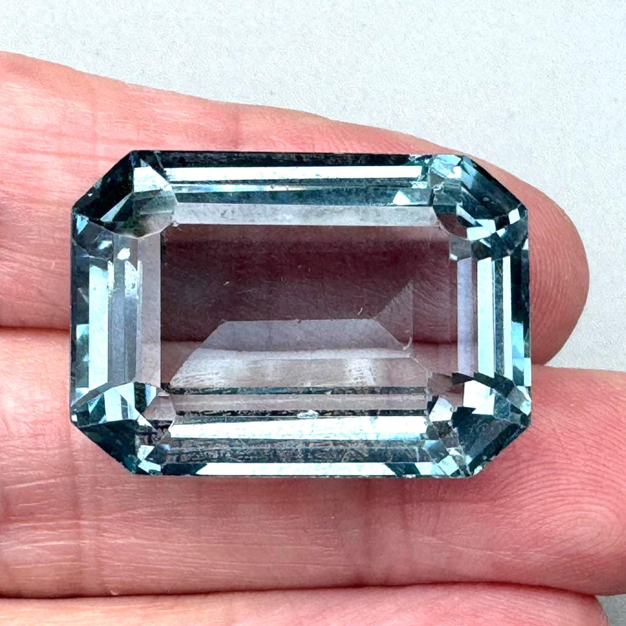 Exceptional 72.92ct London Blue Topaz, Emerald Cut Large Loose Gemstone, Vintage 1970s