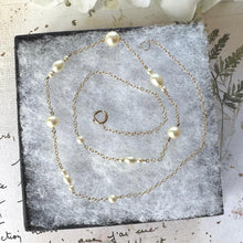 Load image into Gallery viewer, Antique 9ct Gold Pearl Station Necklace. Edwardian Graduated Natural Pearl Chain Choker Necklace. Yellow Gold Tin Cup Pearl Necklace
