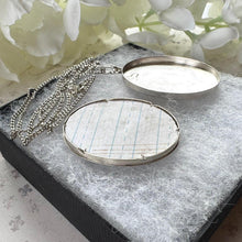 Carica l&#39;immagine nel visualizzatore di Gallery, Antique Austrian Silver Victorian Cross Stitch Cherub Pendant Necklace
