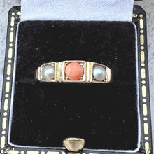 Cargar imagen en el visor de la galería, Antique Victorian 9ct Gold Coral &amp; Pearl Trilogy Boat Ring. Yellow Gold Gemstone Set Band Ring. Classic Victorian Ring Size M-1/2, 6-1/2
