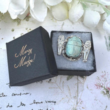 Cargar imagen en el visor de la galería, Antique Egyptian Sterling Silver Scarab &amp; Sarcophagus Brooch. 1920&#39;s Art Deco Egyptian Revival Tutankhamun Blue Scarab Bead Brooch/Lapel Pin
