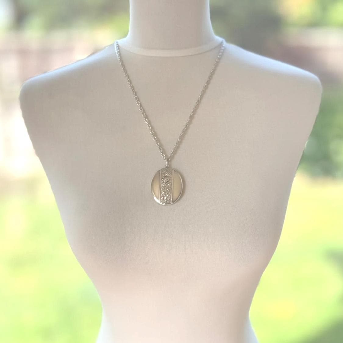 Vintage Edwardian Style Large Oval Locket & Rope Chain: Art Nouveau Sterling Silver Keepsake-Photo Pendant Necklace
