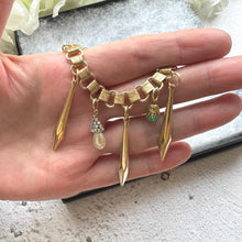 Carica l&#39;immagine nel visualizzatore di Gallery, Art Deco 18ct Rolled Gold Egyptian Revival Necklace: Antique Book Chain Bib Collar Necklace, Czech Peking Glass &amp; Pearl Drops
