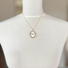 Load image into Gallery viewer, Vintage World War 2 American Sweetheart Locket &amp; Chain
