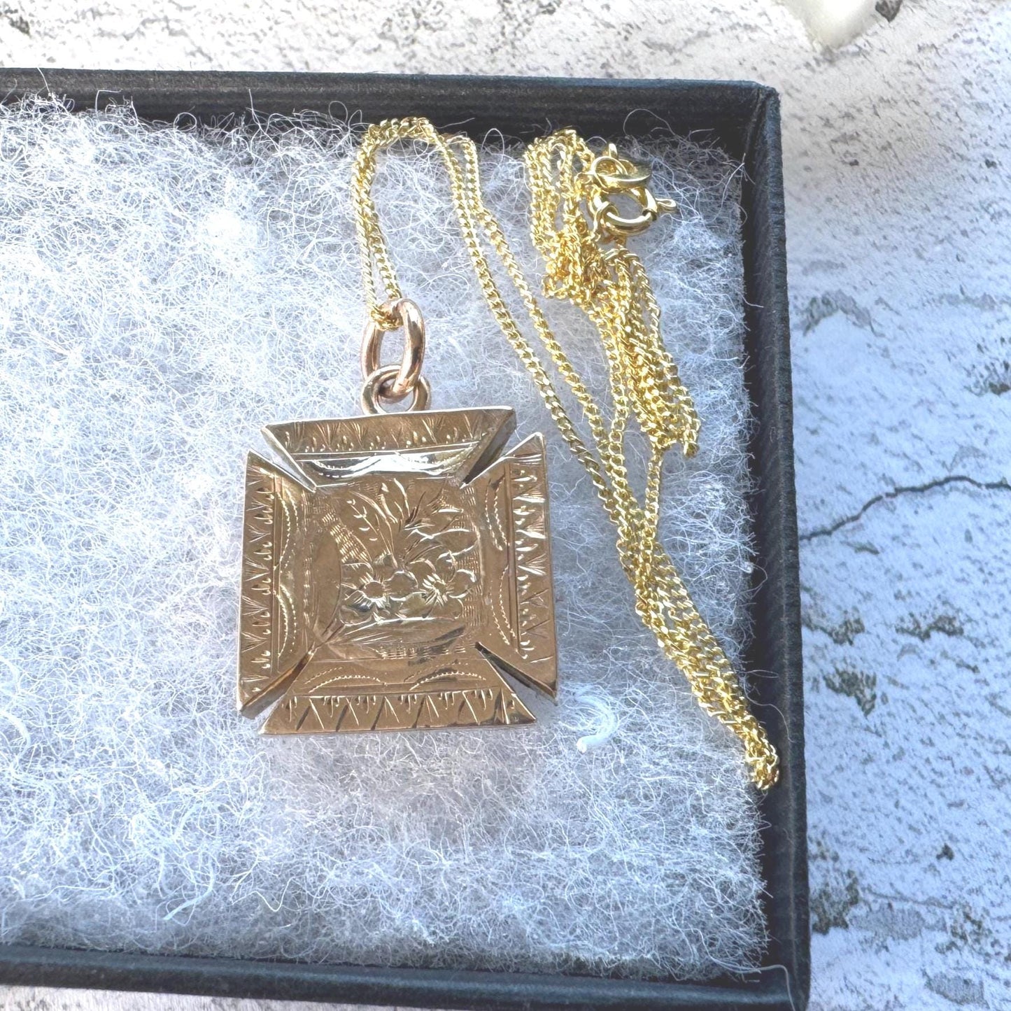 Victorian 9ct Gold Engraved Maltese Cross Hidden Locket Pendant