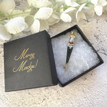 Load image into Gallery viewer, Victorian Scottish Citrine Thistle Sgian Dubh Silver Brooch: Antique Sterling Silver Figural Lapel Pin
