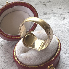 Load image into Gallery viewer, Vintage 9ct Yellow Gold Wide Buckle Ring: Art Nouveau Style Floral Engraved Band, Size O/7.25
