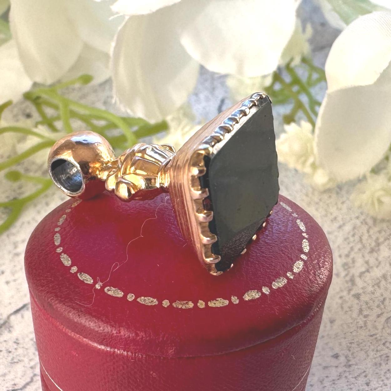 Georgian 15ct Gold Bloodstone Seal Fob Pendant. Antique Neoclassical Jewellery