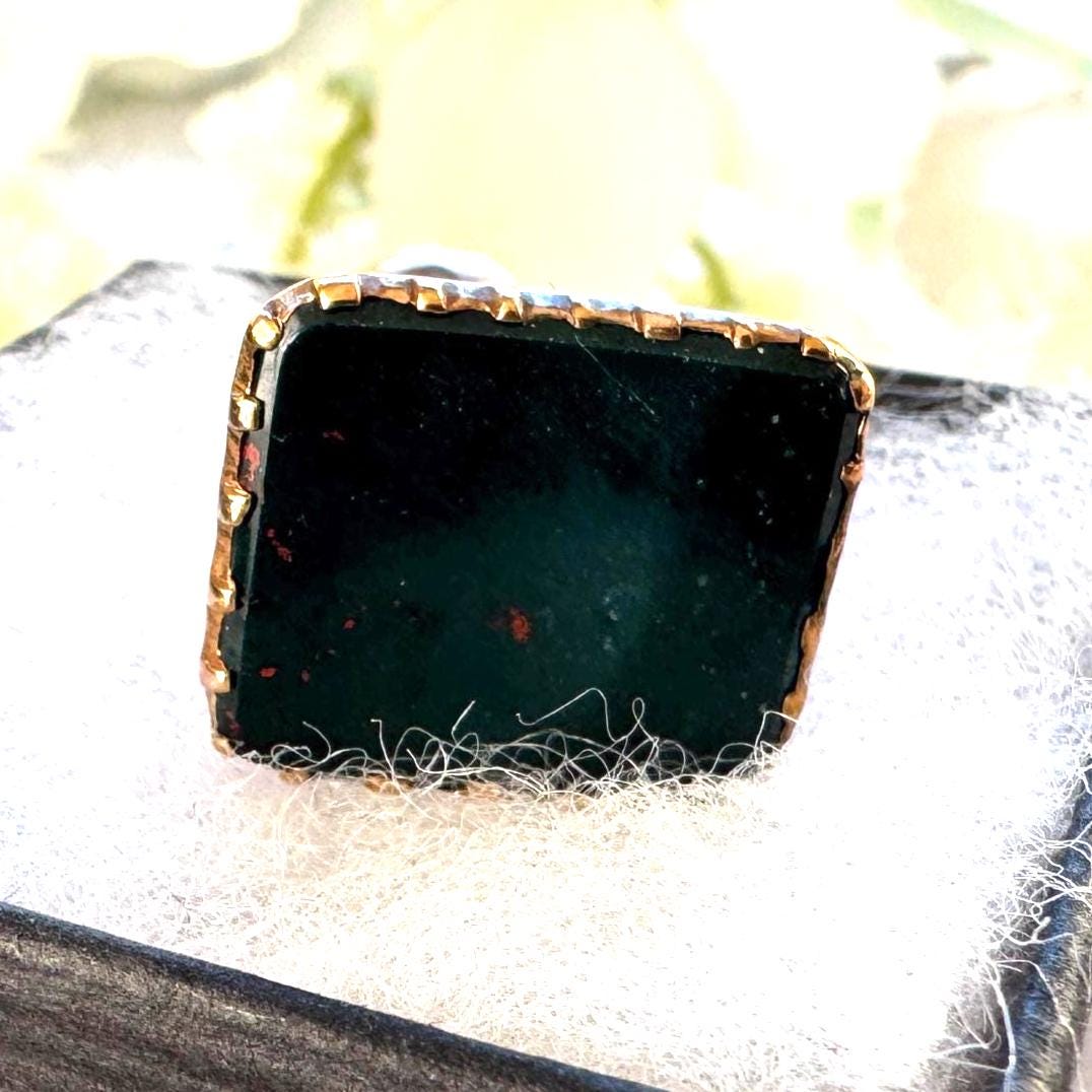 Georgian 15ct Gold Bloodstone Seal Fob Pendant. Antique Neoclassical Jewellery