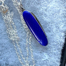 Cargar imagen en el visor de la galería, Victorian Silver &amp; Blue Enamel Miniature Folding Knife Pendant: Antique Novelty Pendant Necklace
