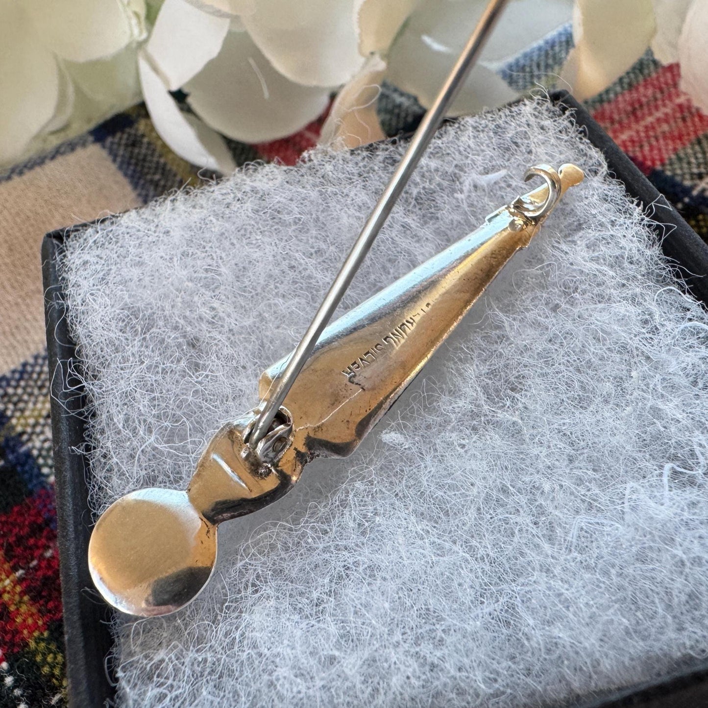 Vintage Scottish Silver Amethyst & Agate Sgian Dubh Brooch: Traditional Scottish Pebble Jewellery