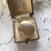 Load image into Gallery viewer, Victorian 9ct Gold Scottish Bloodstone Spinner Fob: Antique Eternity Love Knot &amp; Shield Large Pendant, Hallmarked 1894
