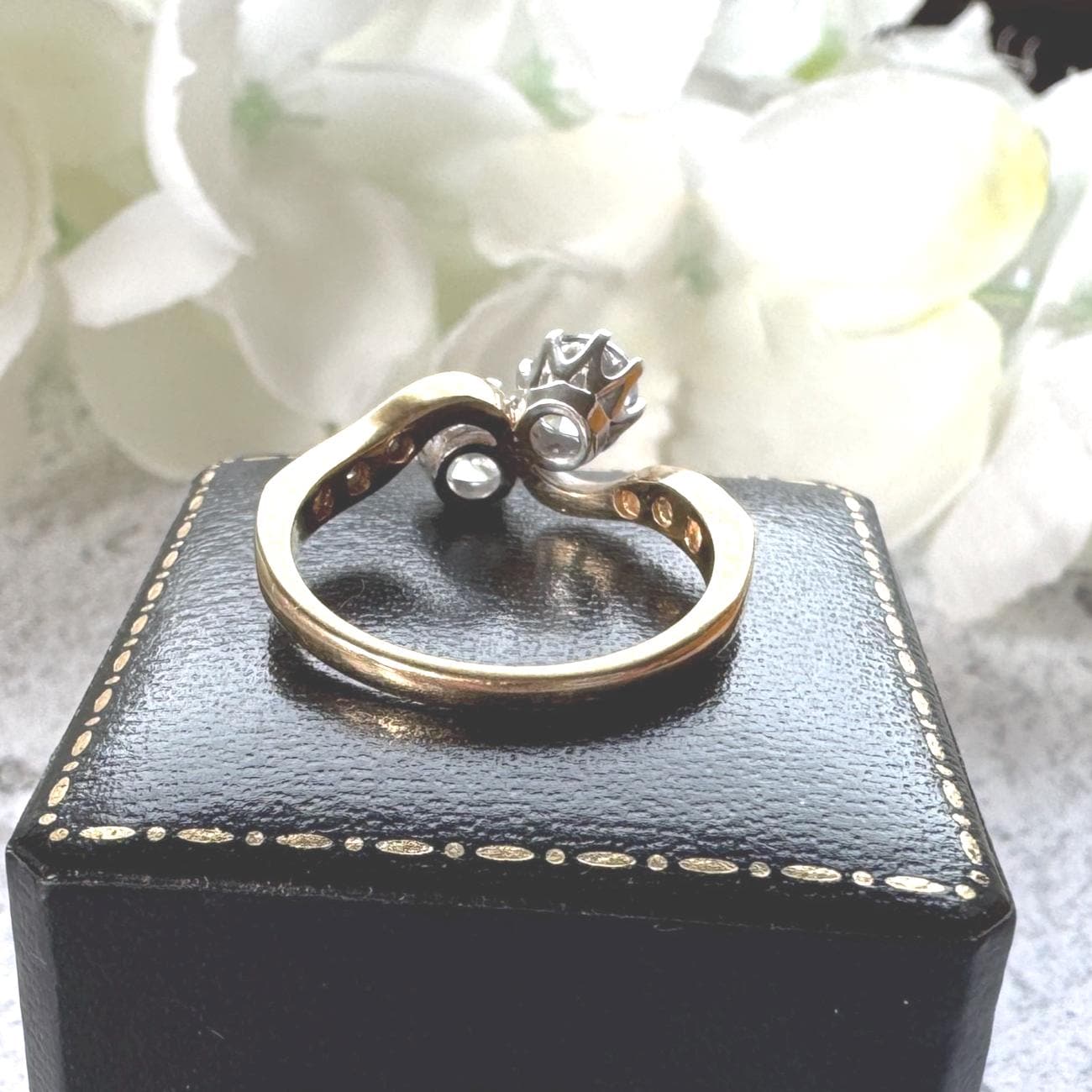 Vintage 9ct Gold Toi Et Moi White Zircon Bypass Ring