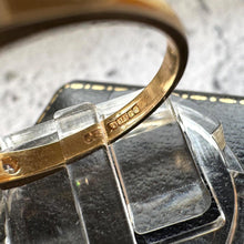 Cargar imagen en el visor de la galería, Vintage 9ct Gold Toi Et Moi White Zircon Bypass Ring
