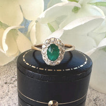 Load image into Gallery viewer, Antique Victorian 9ct Gold Emerald Green &amp; White Paste Diamond Cluster Ring
