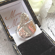 Cargar imagen en el visor de la galería, Edwardian 800 Silver Spoon Ring: Adjustable Antique Art Nouveau Floral Wrap Snake Ring
