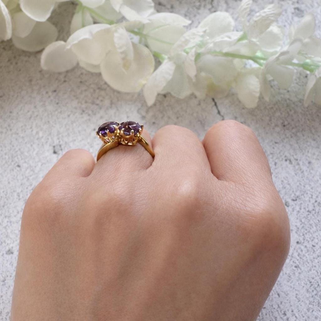Vintage 9ct Gold Amethyst Toi et Moi Ring, 1966. Two Stone Bypass Engagement Ring