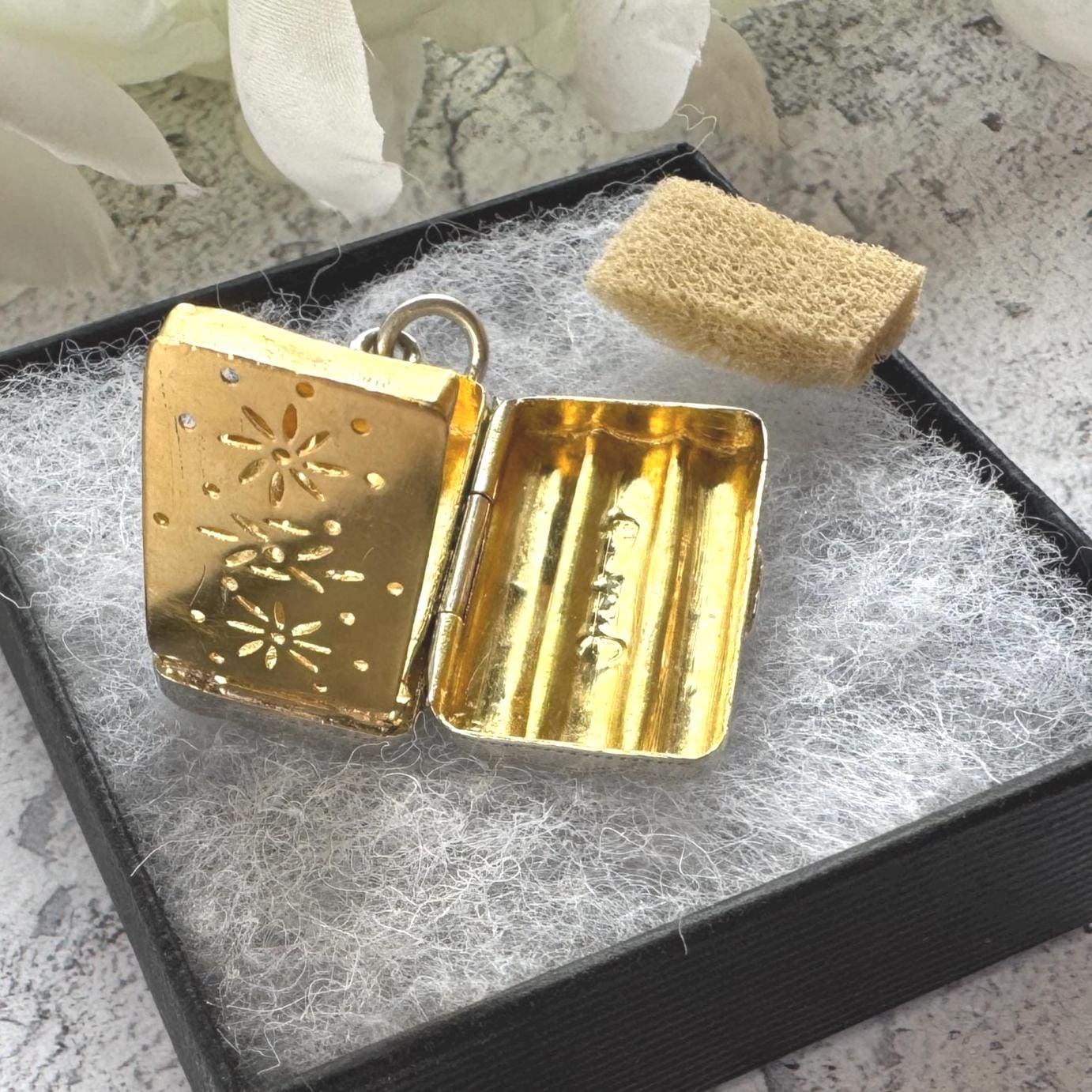 Rare Georgian Silver Miniature Cigar Box Vinaigrette Pendant