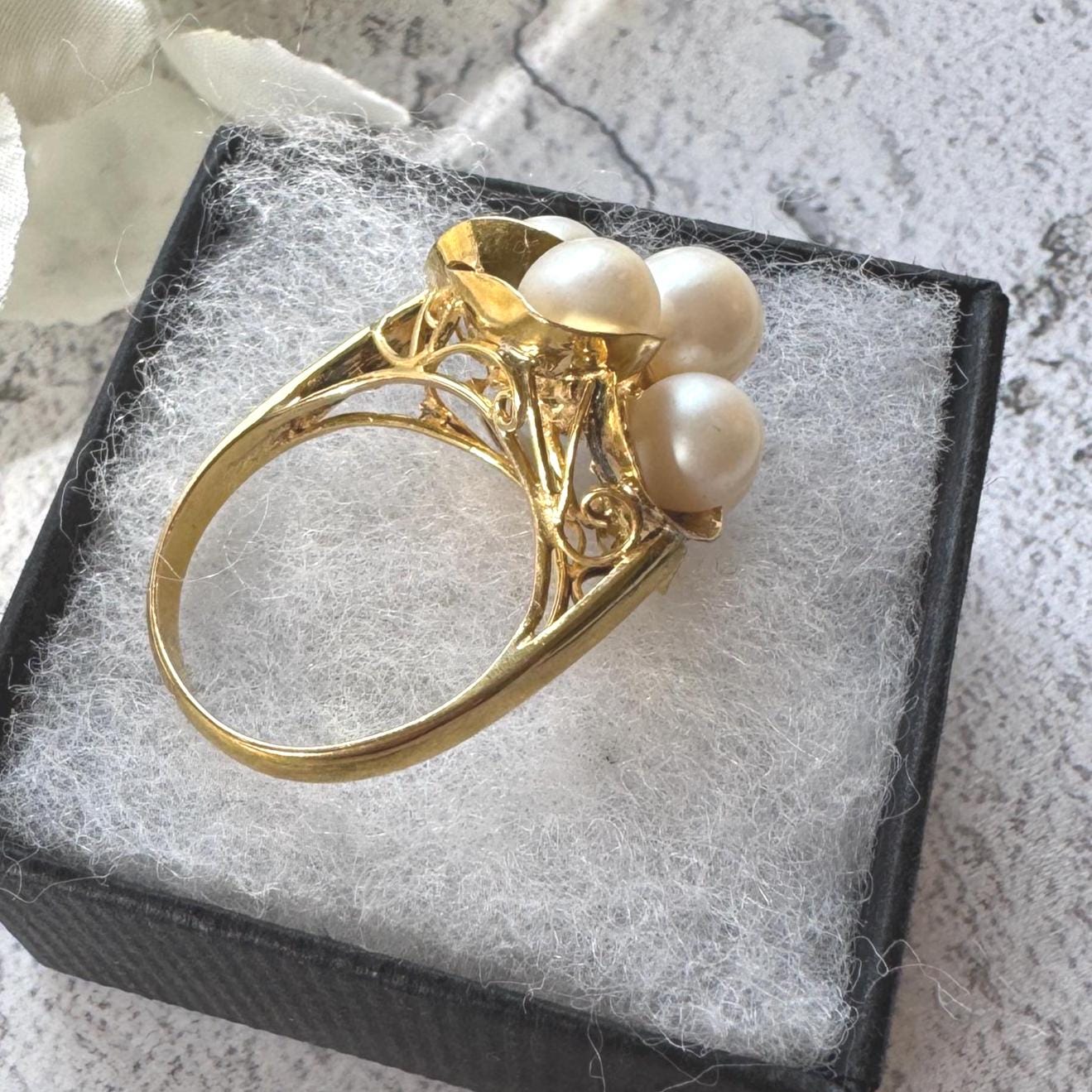 1970s 14ct Gold Pearl Cluster Ring: Mid-Century High Dome Flower Design (Boxed)